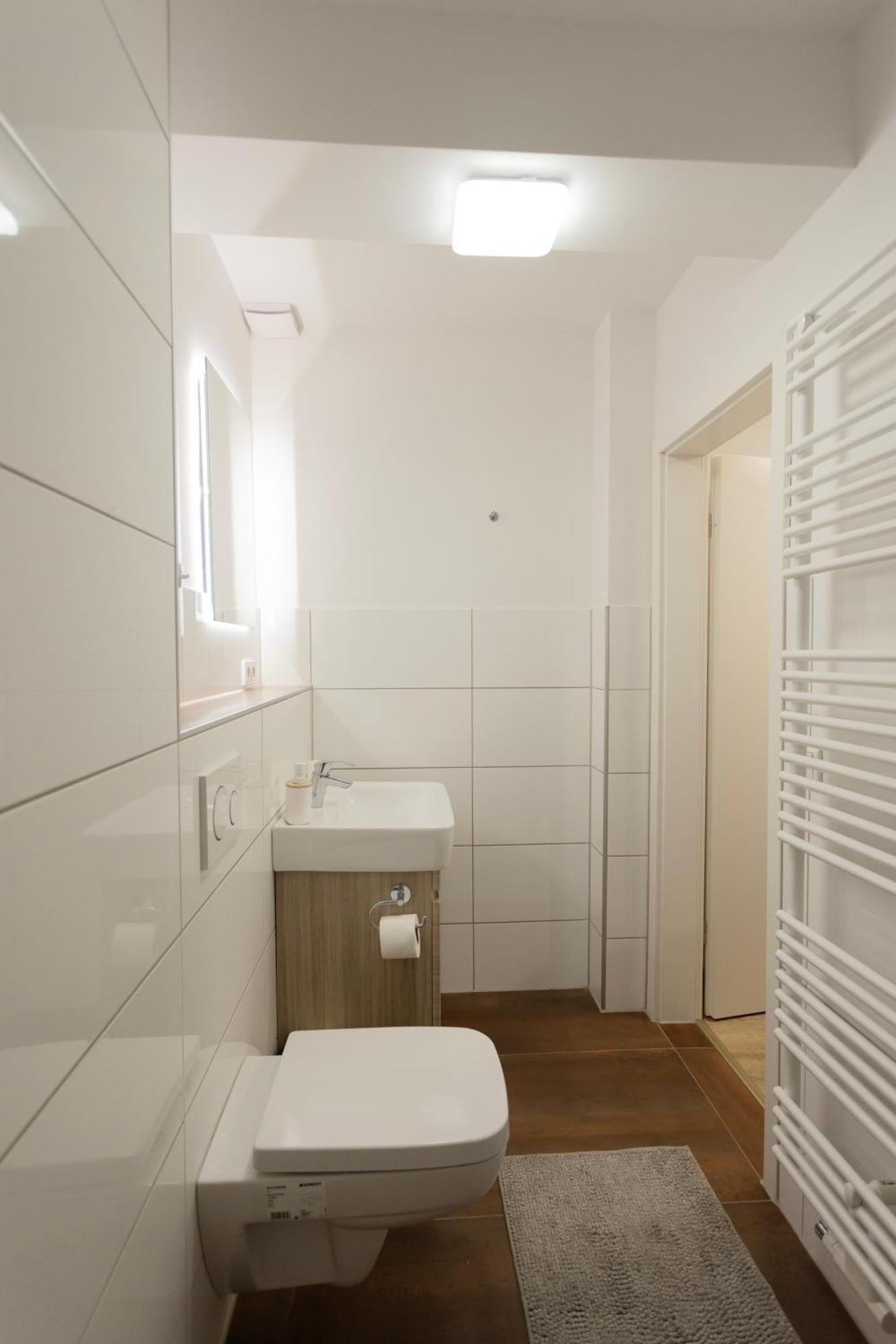 Central Apartment With Terrace And A Free Parking Duisburgo Exterior foto